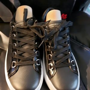 SKECHERS STREET LOS ANGELES SNEAKERS , NWT